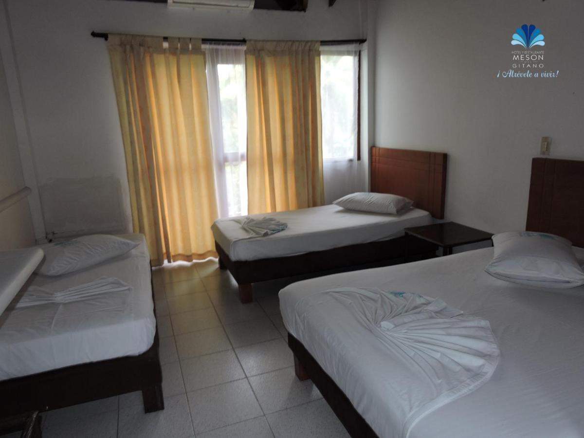 Hotel Y Restaurante Meson Del Gitano Caucasia Номер фото